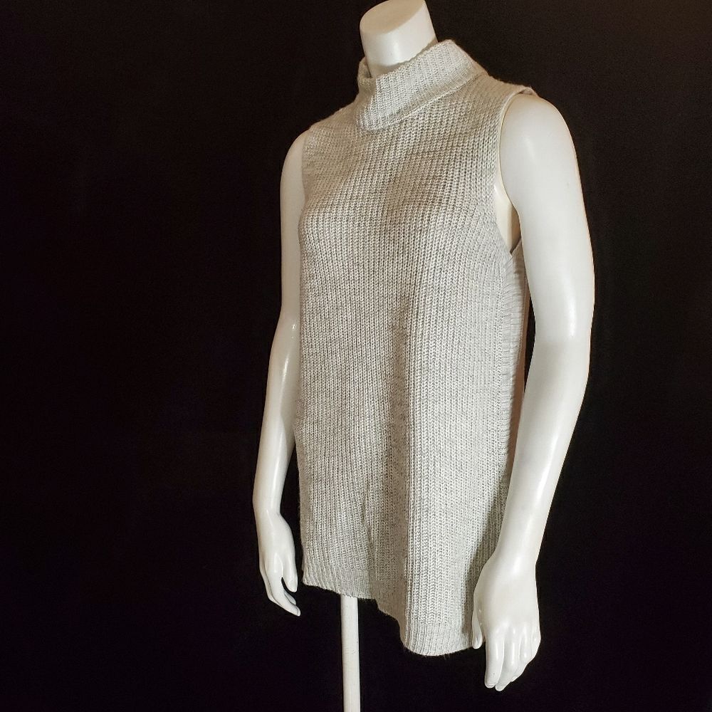 Cloud Chaser Gray Mock Turtleneck Sleeveless Sweater